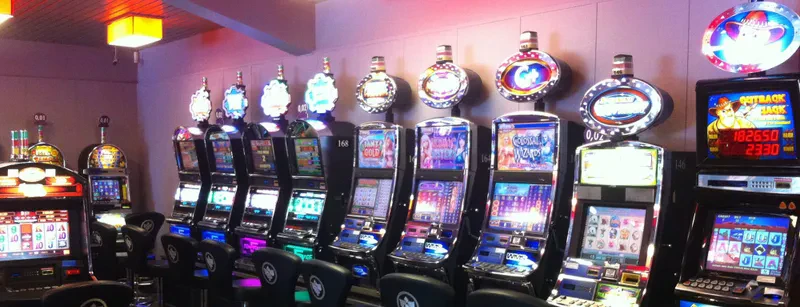 Machines a sous Bourbon-L'Archambault