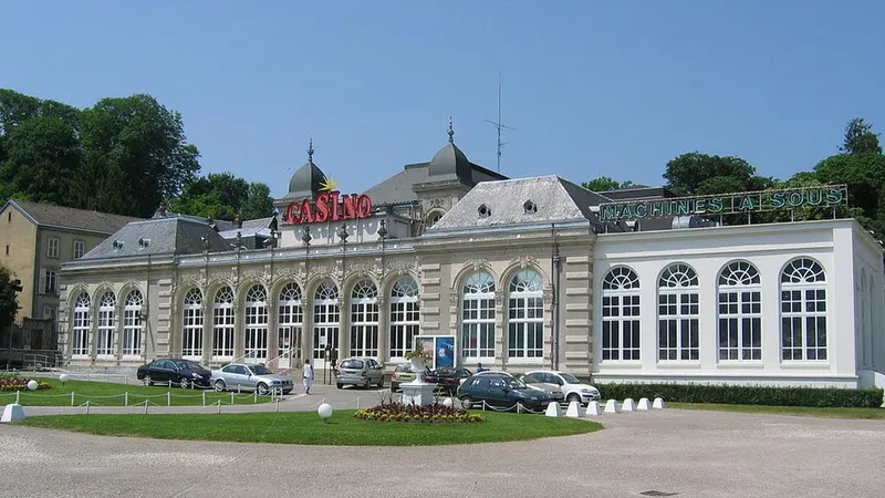 extérieur casino contrexéville vosges