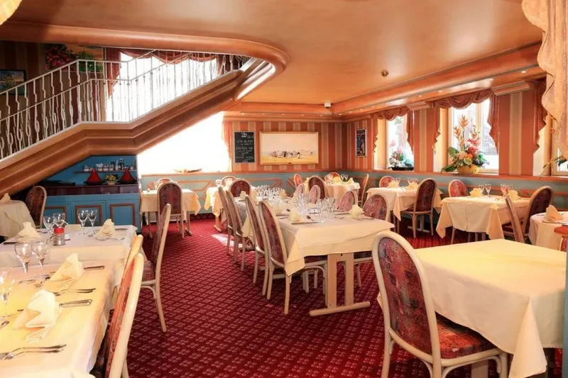 Le Castel Gourmand