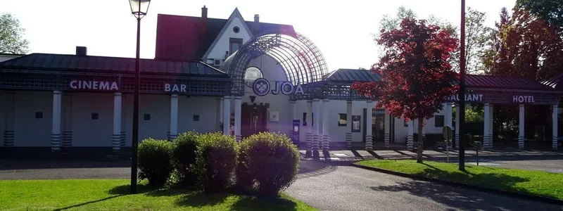 extérieur du casino de luxeuil les bains