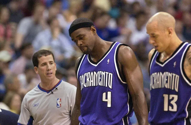 Tim Donaghy officiant une rencontre de Sacramento