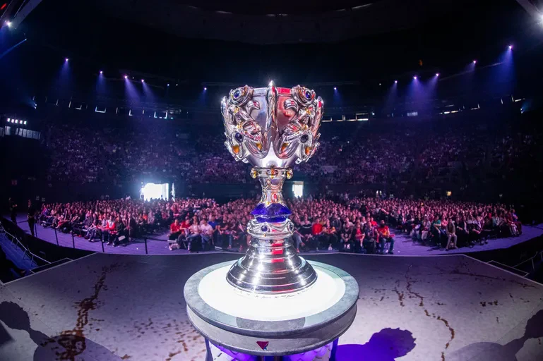 thumbnail paris esports