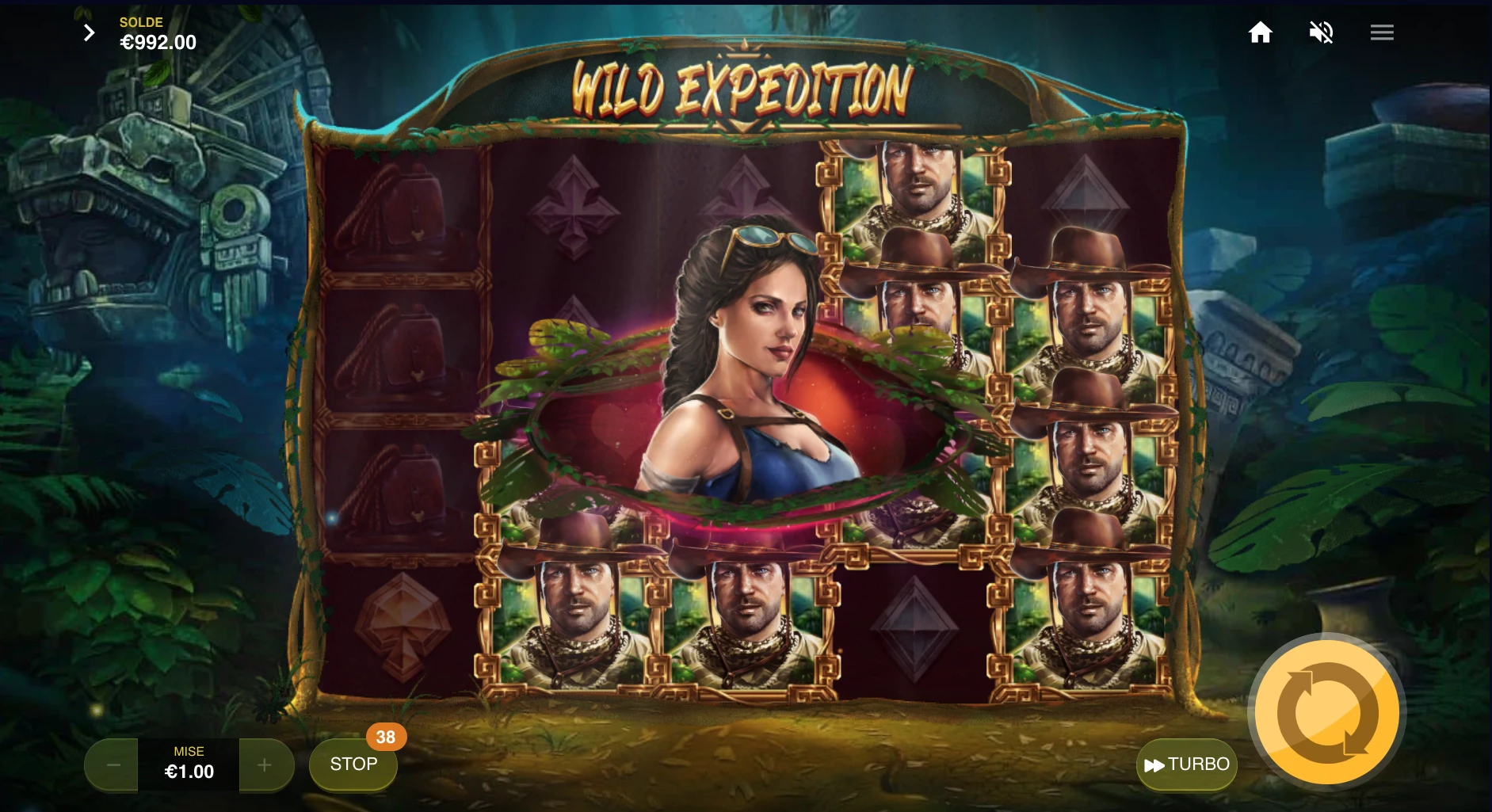 Fonctionnalité avec la femme exploratrice Wild Expedition