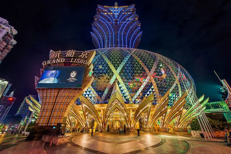 Le casino Gran Lisboa, établissement phare possédé par Stanley Ho