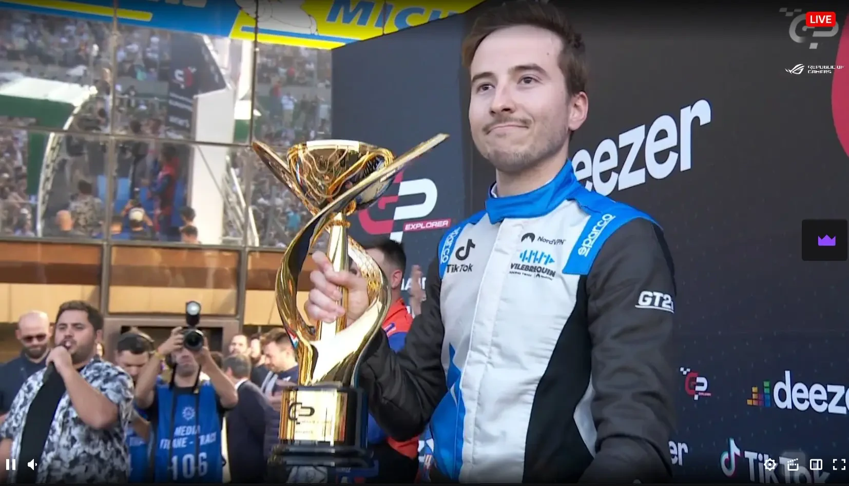 Sylvain de l'écurie NordVPN Vilebrequin remporte le GP Explorer
