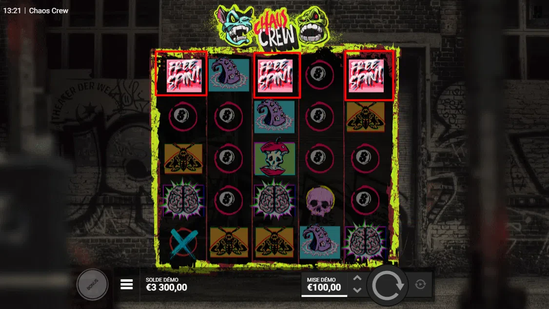 3 scatters bonus Chaos Crew