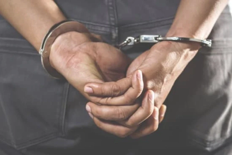 Ontario police arrest